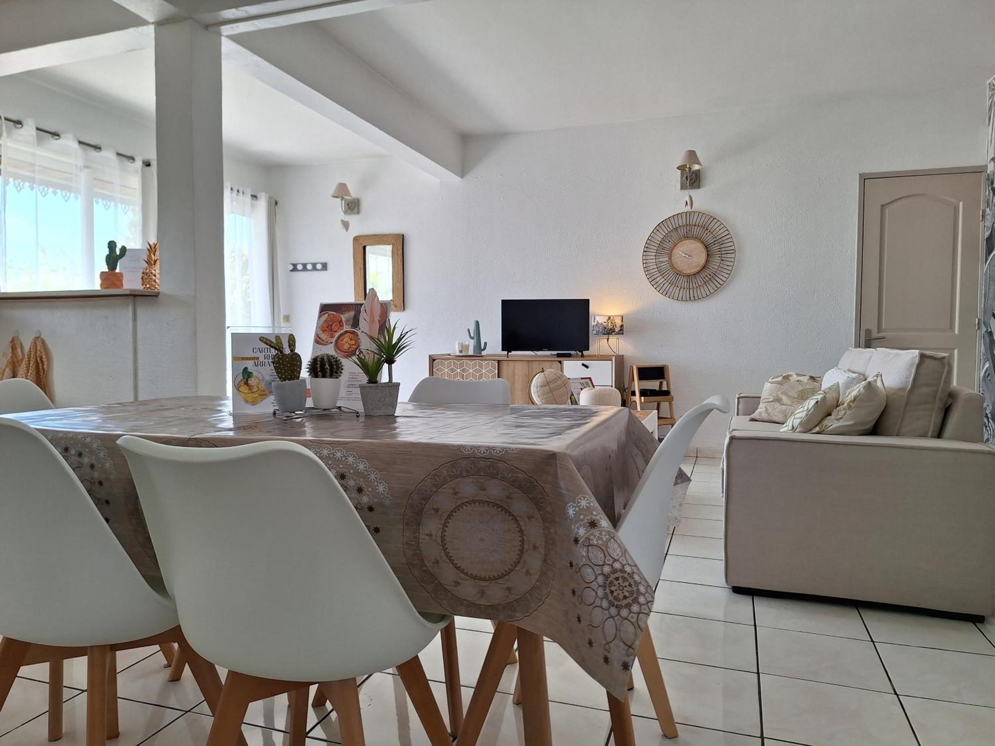 Apartament Le Cocon De Madana Saint-Joseph Zewnętrze zdjęcie