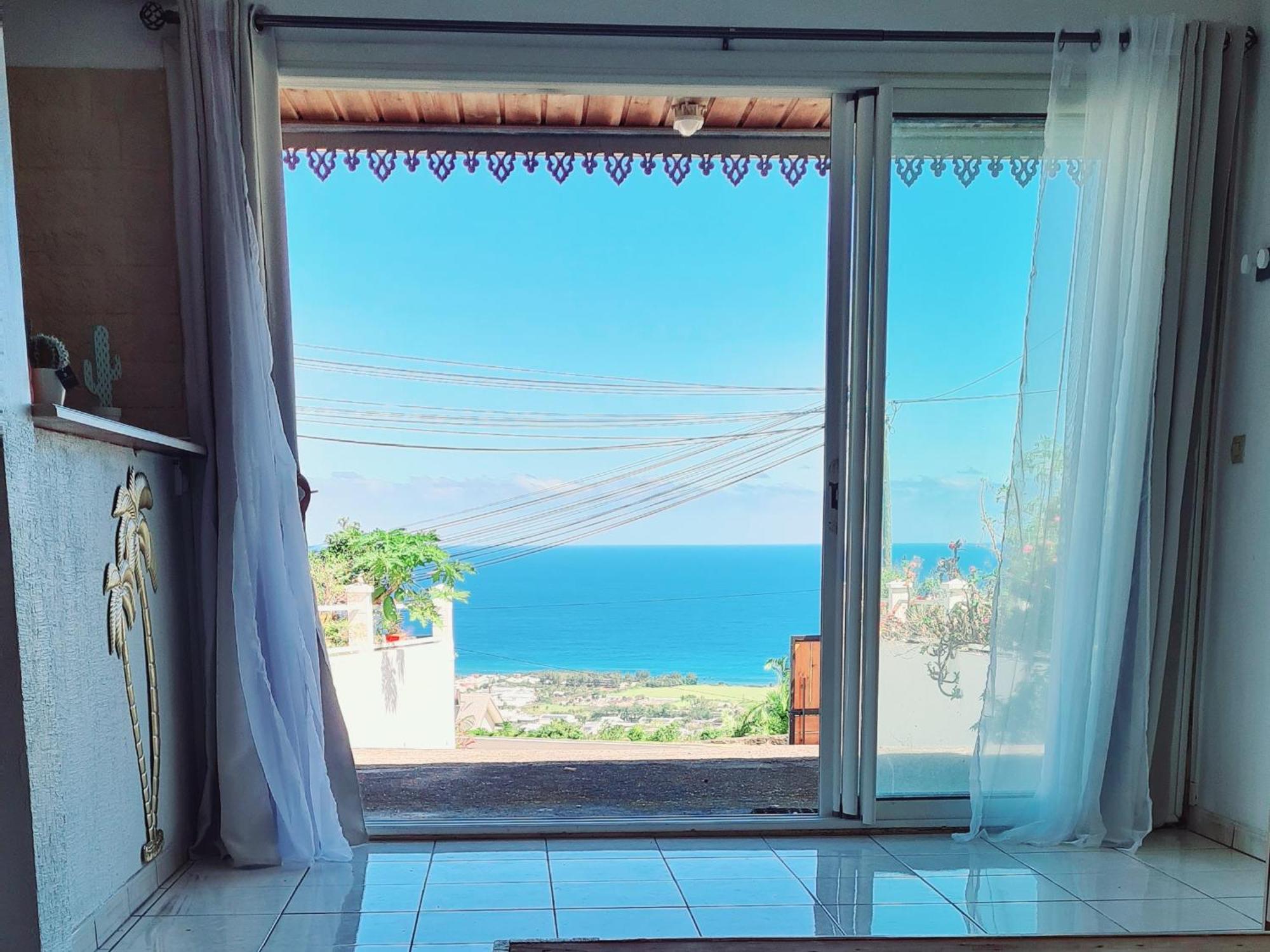 Apartament Le Cocon De Madana Saint-Joseph Zewnętrze zdjęcie